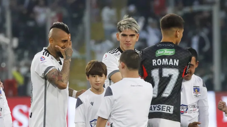 Arturo Vidal pidió a Sebastián Villa y un central más en Colo Colo (Foto: Jonnathan Oyarzun/Photosport)
