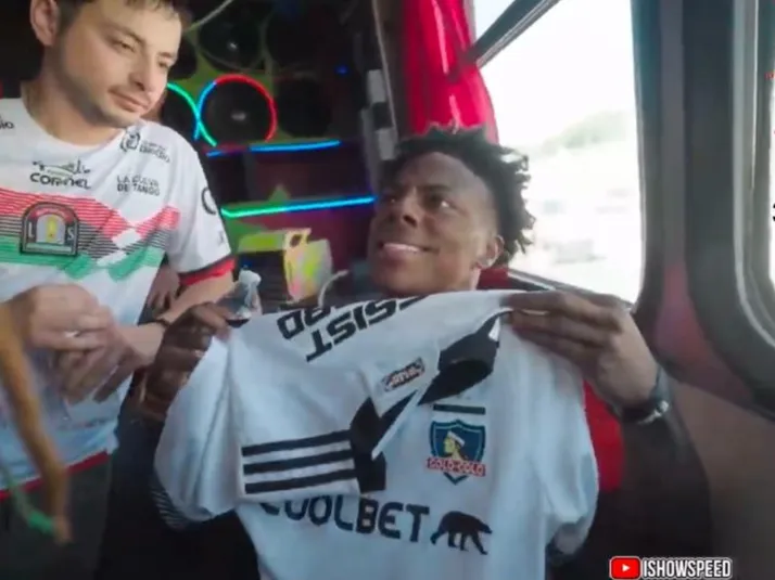 VIDEO: Flaytiano sorprende a Speed con camiseta de Colo Colo