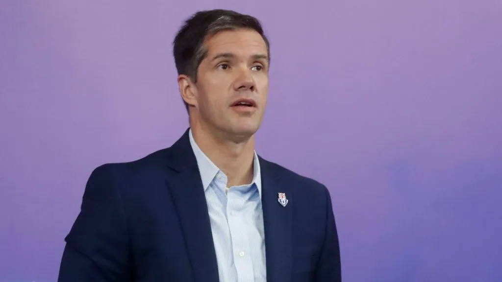 Aseguran que Michael Clark no está encabezando las negociaciones entre Azul Azul y Universidad de Chile.