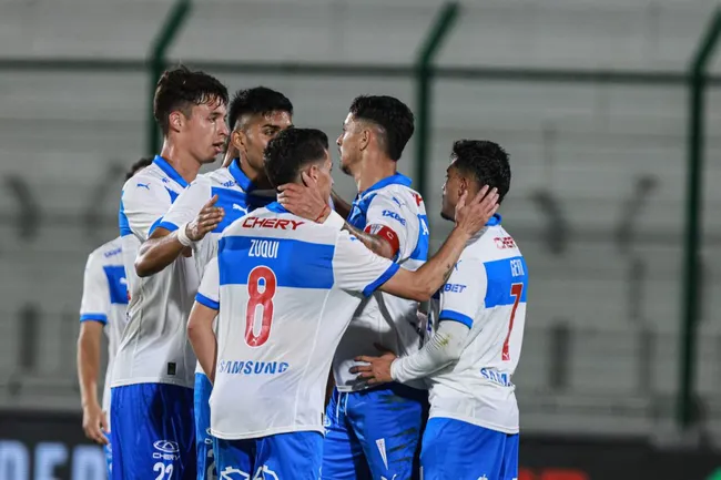 La UC quiere vencer a Everton | Foto: Photosport