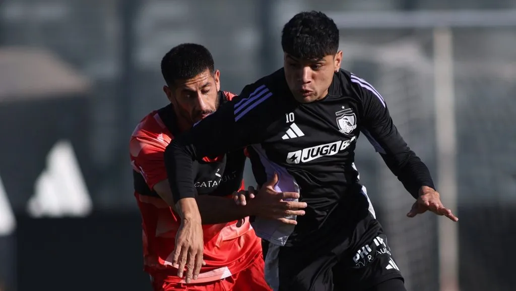 Claudio Aquino tendría su gran debut como titular en Colo Colo. (Foto: @ColoColo)