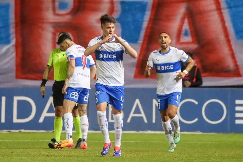 Universidad Católica vuelve al estadio Bicentenario de La Florida. (Foto: Photosport)