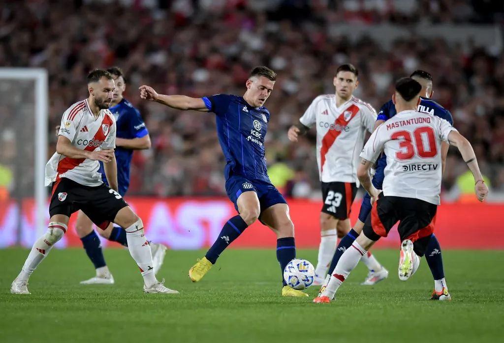 Universidad de Chile habría consultado por Federico Girotti. Tiene contrato vigente con Talleres hasta diciembre de 2026.