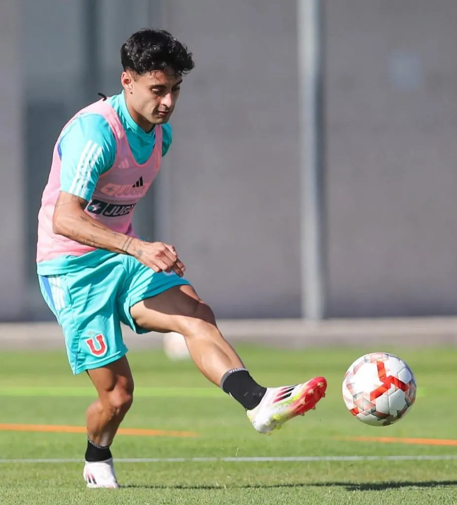 Javier Altamirano, uno que fue buscado por Gustavo Álvarez (Prensa UCH)