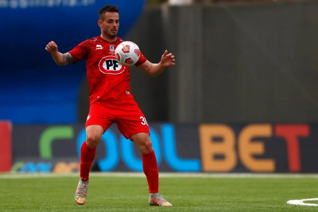 La U quiere sí o sí a Octavio Rivero. | Foto: Photosport