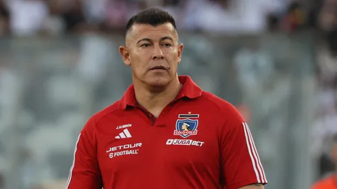 Este miércoles se resolverá el futuro de Jorge Almirón en Colo Colo.