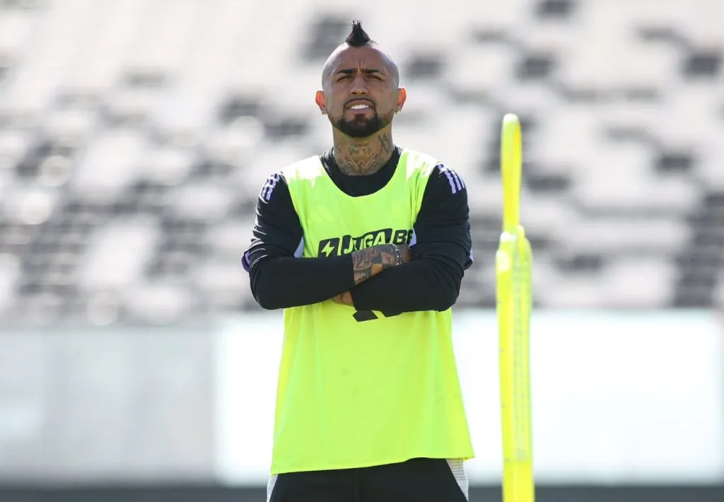 Arturo Vidal será la gran ausencia de Colo Colo ante Deportes Limache. (Foto: @ColoColo)