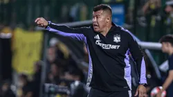 Jorge Almirón se refirió a los refuerzos y el estreno de Colo Colo en Copa Chile.