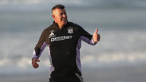Jorge Almirón comunicó quién es el único indiscutido en Colo Colo. (Foto: @ColoColo)