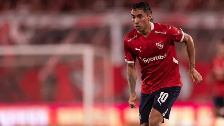Luciano Cabral anotó un golazo en el fútbol argentino