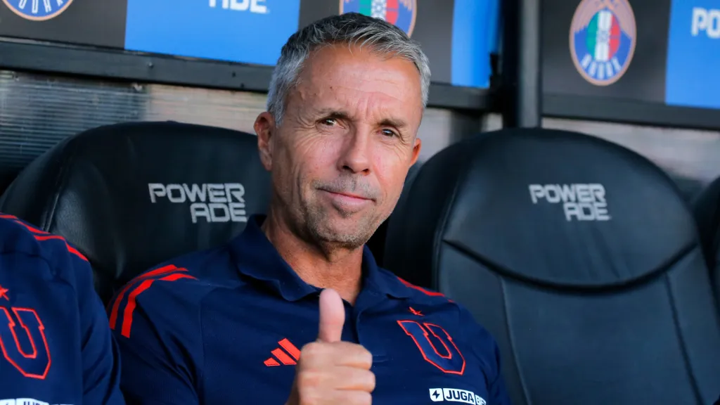 Gustavo Álvarez le da un espaldarazo a Julián Alfaro.