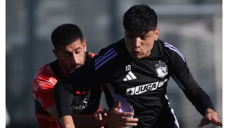 ¿Será Claudio Aquino el nuevo cobrador de faltas de Colo Colo?
