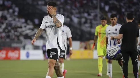 Javier Correa no lo pasa bien en estas últimas semanas en Colo Colo (Foto: Photosport)