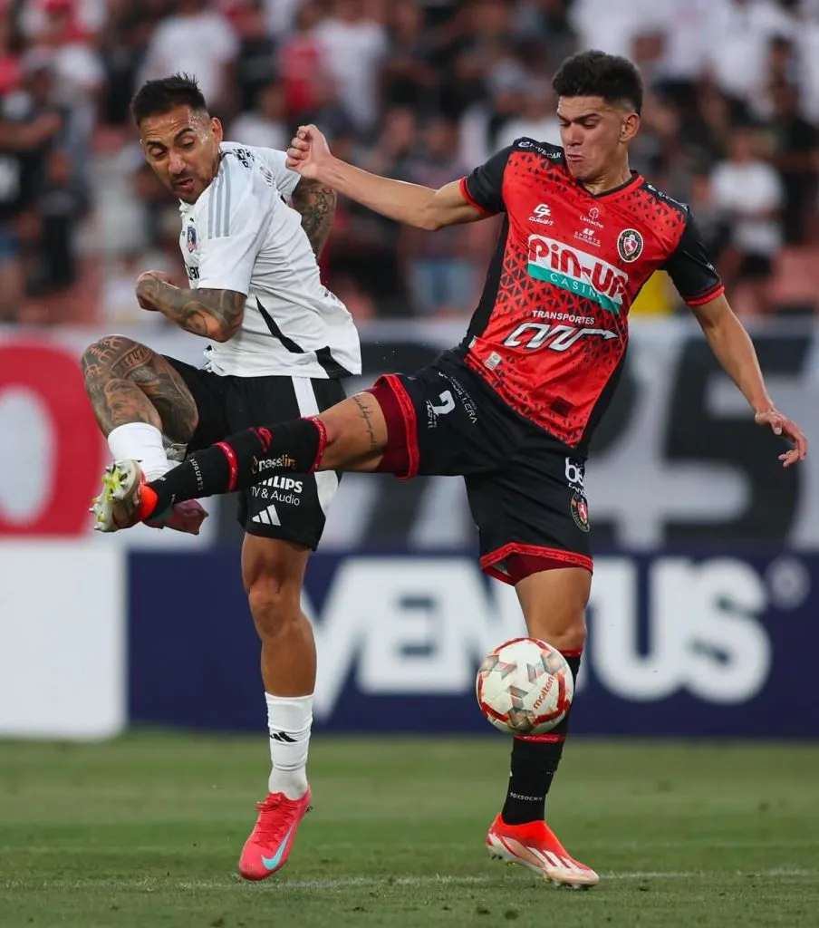 Javier Correa se mostró molesto tras el debut de Colo Colo este 2025. (Foto: @ColoColo)