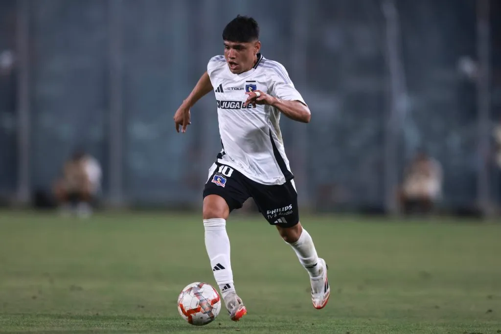 Herrera elogió a Aquino | Foto: Photosport