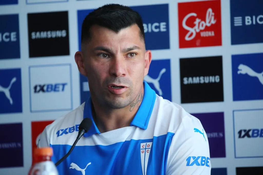 Medel podría ser opción ante San Luis | Foto: Photosport