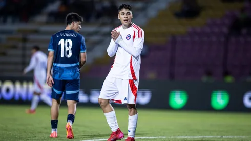Destrozan a Damián Pizarro tras perderse un gol ante Paraguay