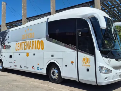 FOTOS: Vandalizan bus de la "Gira Centenario" de Colo Colo en Copiapó
