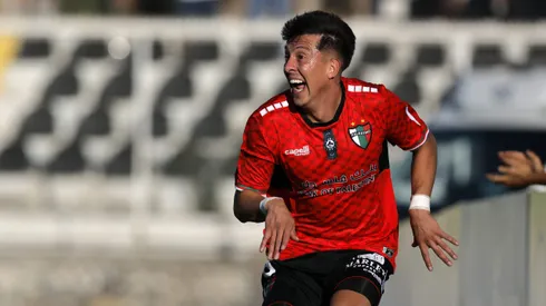 Pablo Parra convirtió golazo en triunfo de Palestino ante Unión Española.