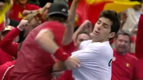 Cristian Garin sufre agresión en partido de Copa Davis. (Foto: DSports)