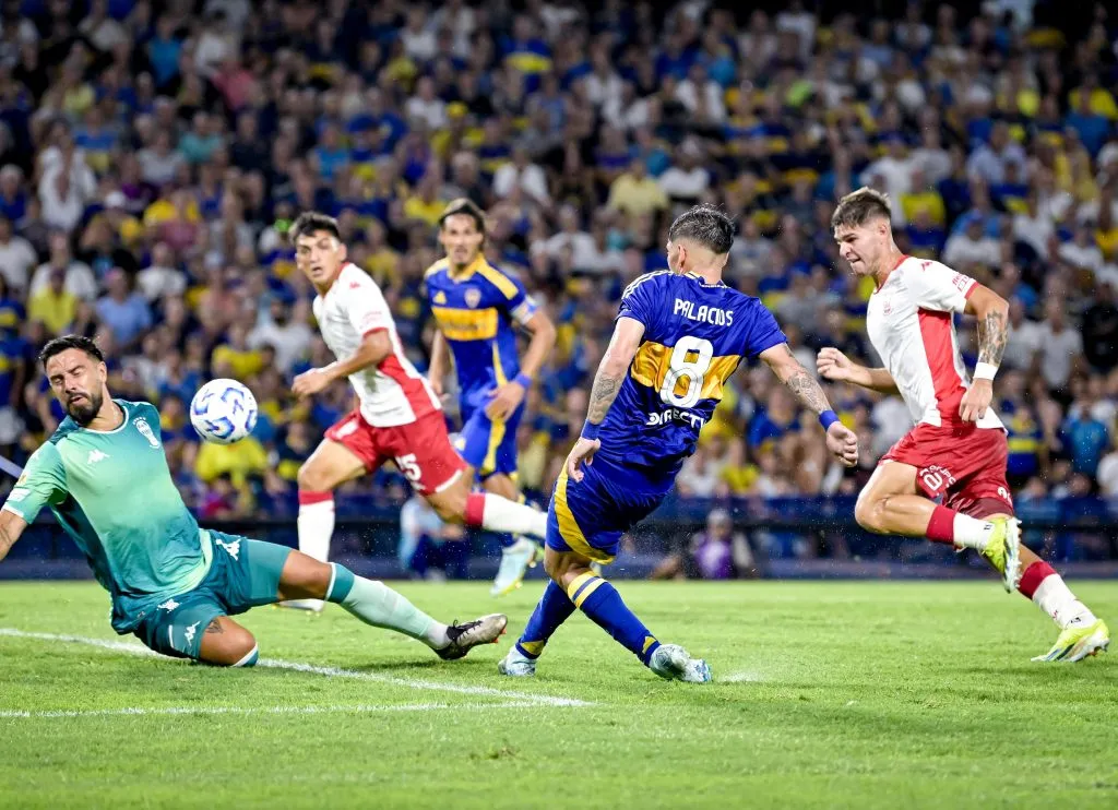 Palacios anotó su primer gol en Boca | Foto: Getty Images