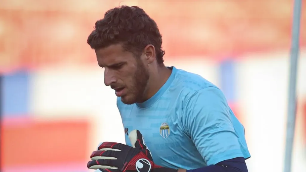 Mathías Bernatene amargó a Universidad de Chile en el Estadio Nacional.
