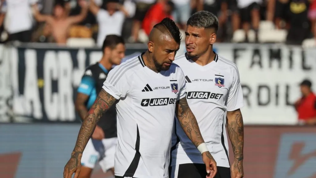 Arturo Vidal regresaría a jugar con Colo Colo recién en el inicio del Campeonato Nacional 2025 (Foto: Dragomir Yankovic/Photosport)