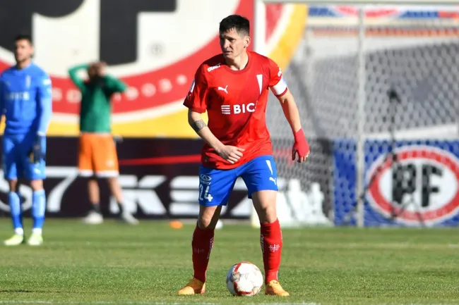 Parot tendría nuevo club | Foto: Photosport