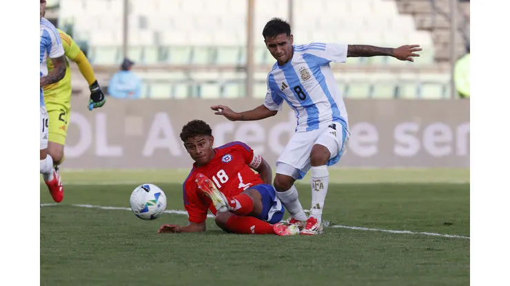 Francisco Las Heras reclama que la selección chilena salió sólo a defenderse.