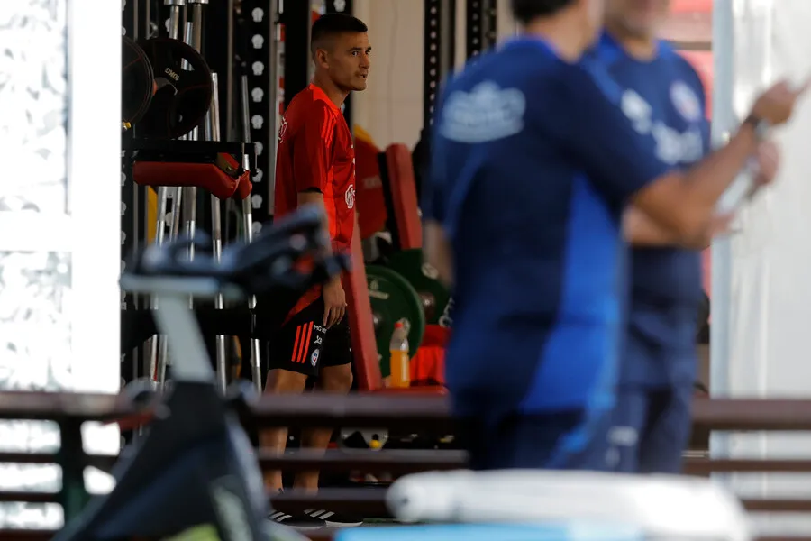 Aránguiz fue desafectado de ‘La Roja’ | Foto: Photosport