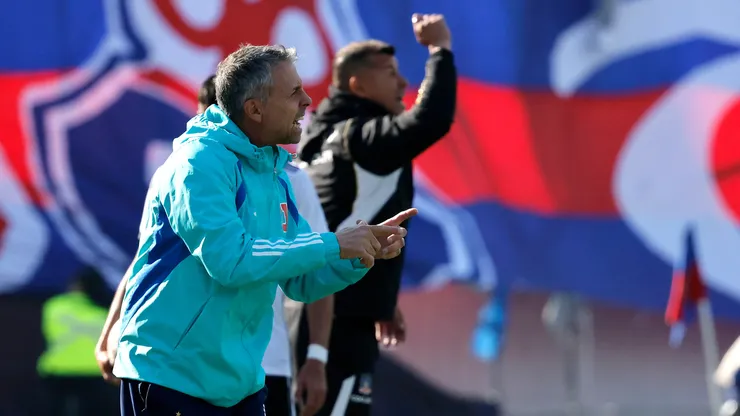 Gustavo Álvarez desmarcó a Universidad de Chile de la reprogramación de Colo Colo.