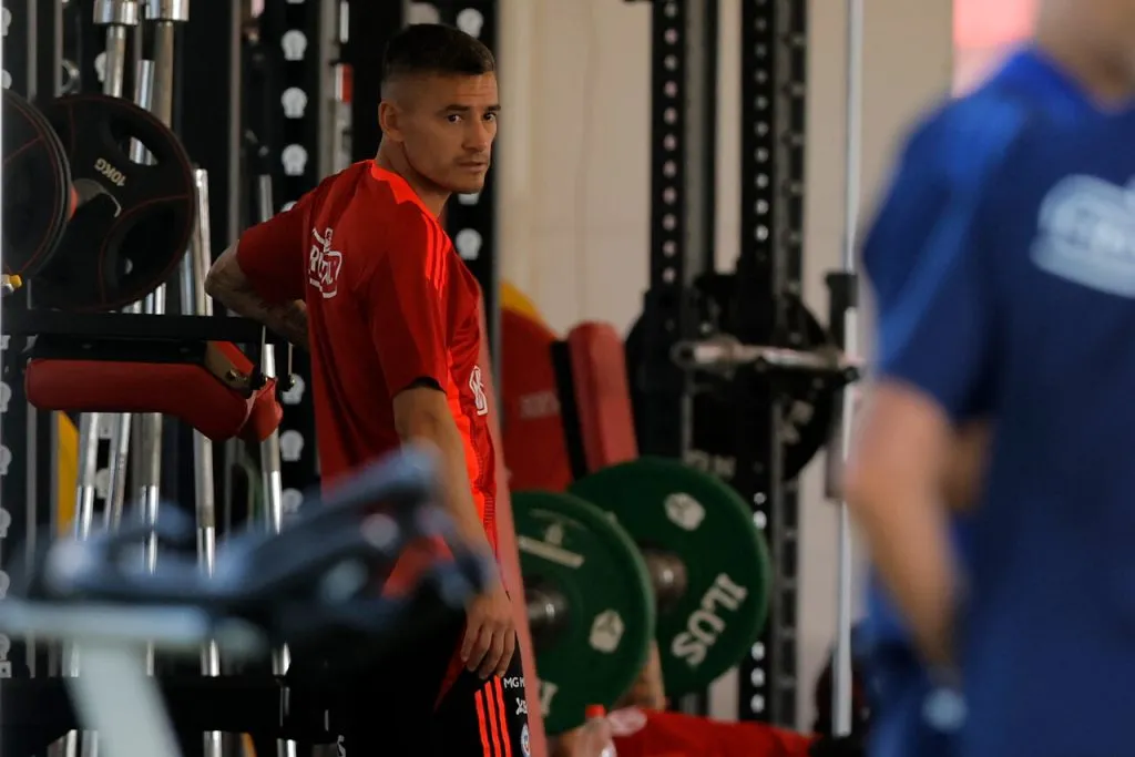 Aránguiz es baja en ‘La Roja’ | Foto: Photosport