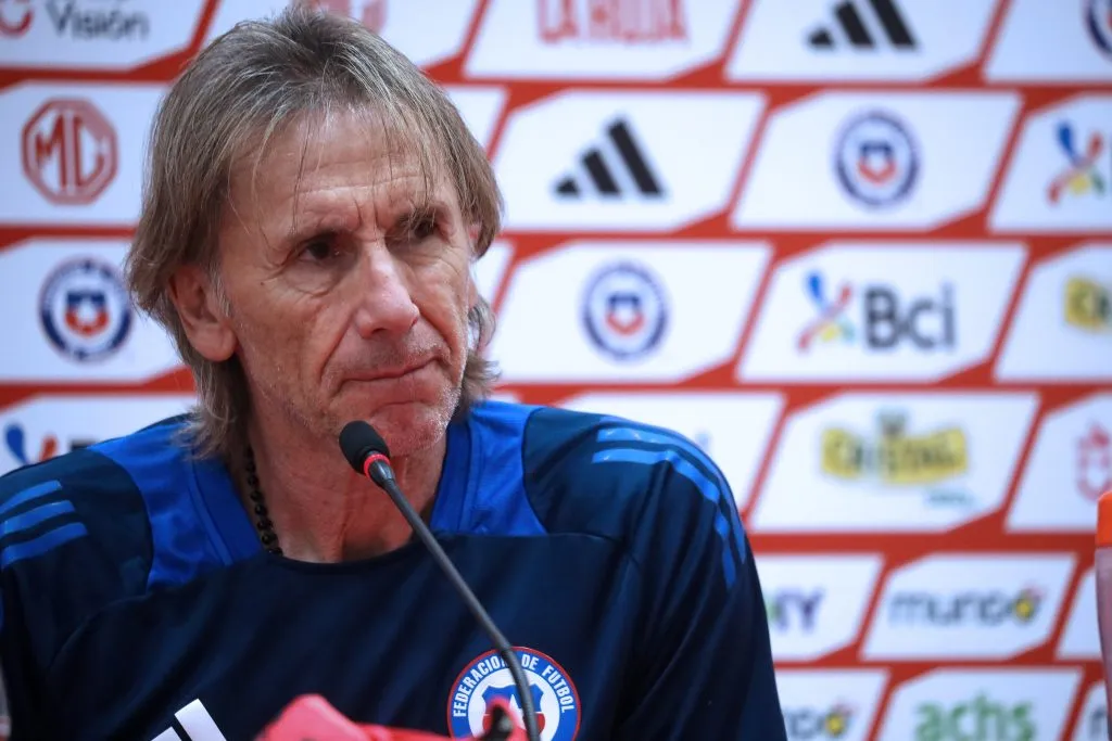 Ricardo Gareca tendrá la opción de ver jugadores del medio local en partido de la Roja ante Panamá. (Foto: Photosport)