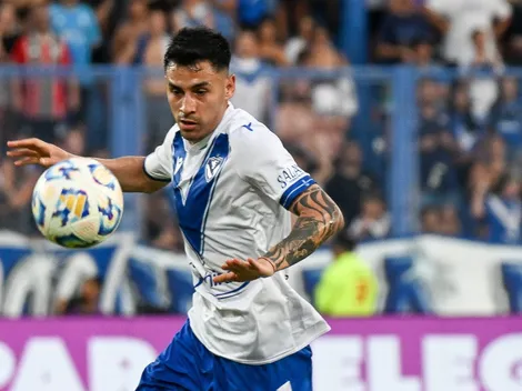 Triste debut: Baeza es blanco de críticas de la barra y DT de Vélez