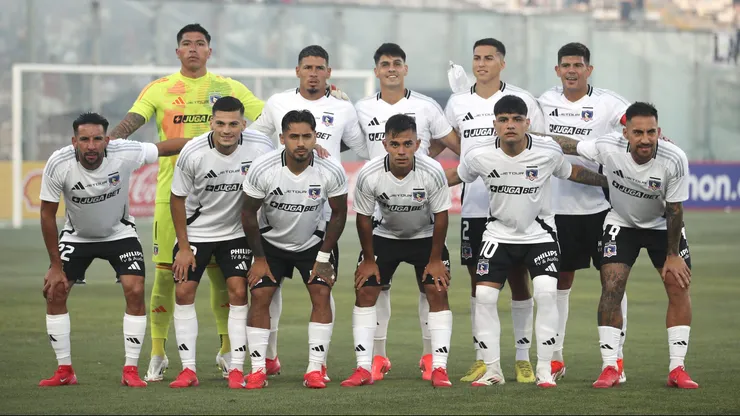 Sorpresas en el once albo ante San Felipe (Foto: Felipe Zanca/Photosport)