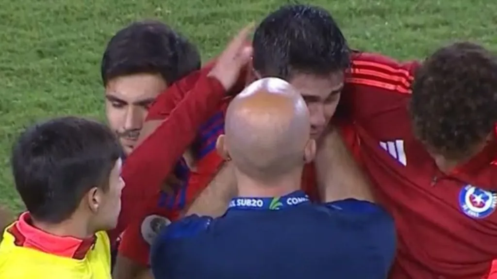 Pizarro llorando de manera desconsolada. | Foto: Captura TVN