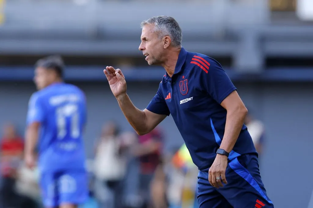 Gustavo Álvarez aprobó a Julián Alfaro