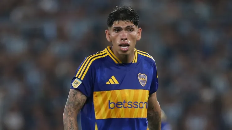 Carlos Palacios está brillando en Boca Juniors. Ello le valió los elogios de Juan Román Riquelme.