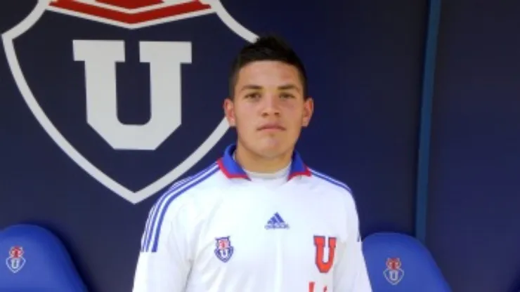 Emblemático canterano de Universidad de Chile vive drama con su hijo.