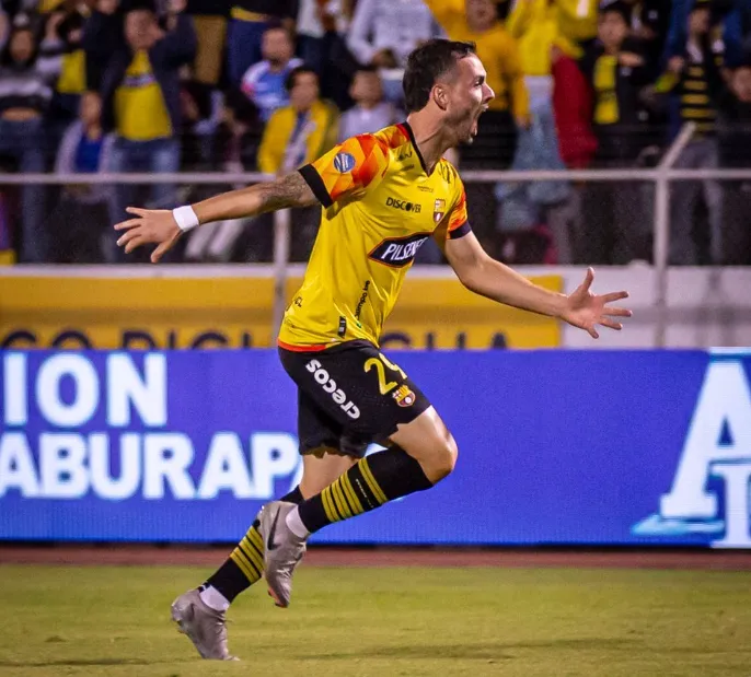 El gol de Octavio Rivero molestó a los fanáticos de Emelec | FOTO: Archivo
