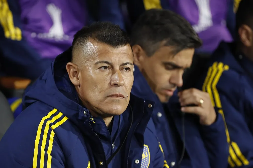 ExBoca le dio en el suelo a Jorge Almirón por la caída en la final de la Copa Libertadores 2023 (Foto: Felipe Zanca/Photosport)