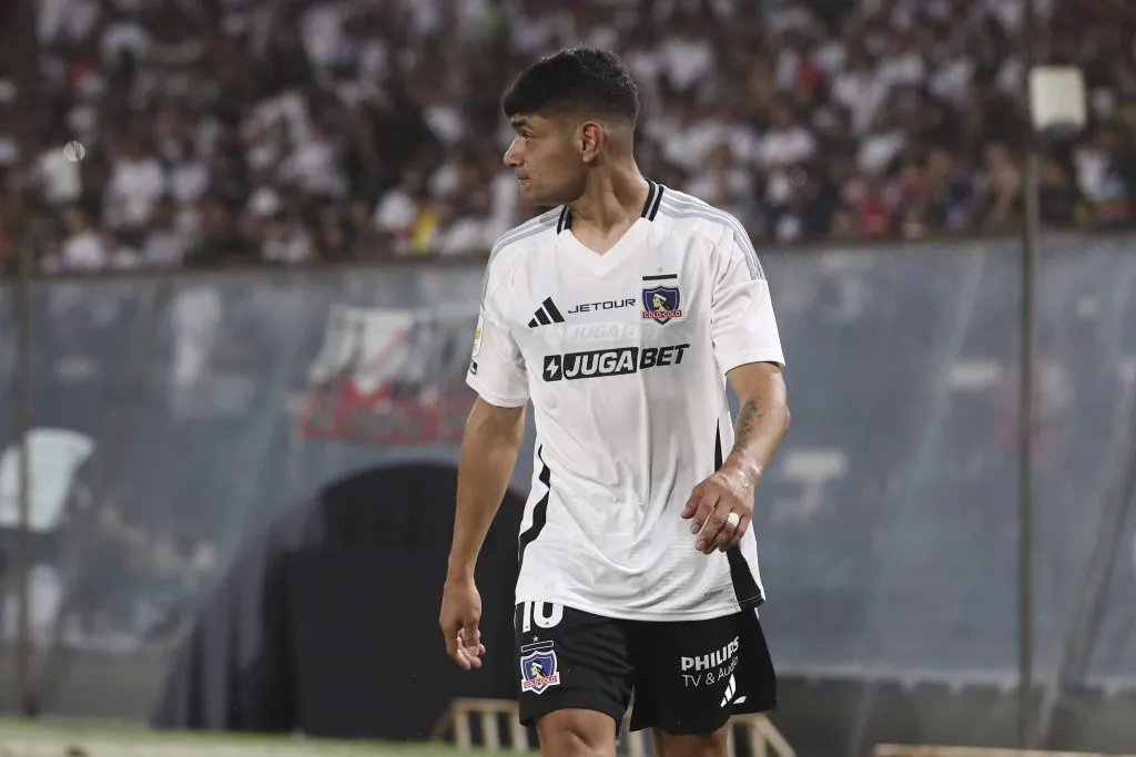 Claudio Aquino fue expulsado en el término del encuentro entre Colo Colo y Unión San Felipe (Foto: Felipe Zanca/Photosport)