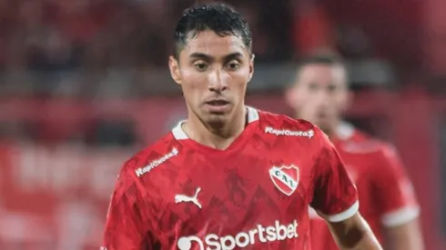 Los hinchas del Rojo deliran con el nivel de Luciano Cabral.