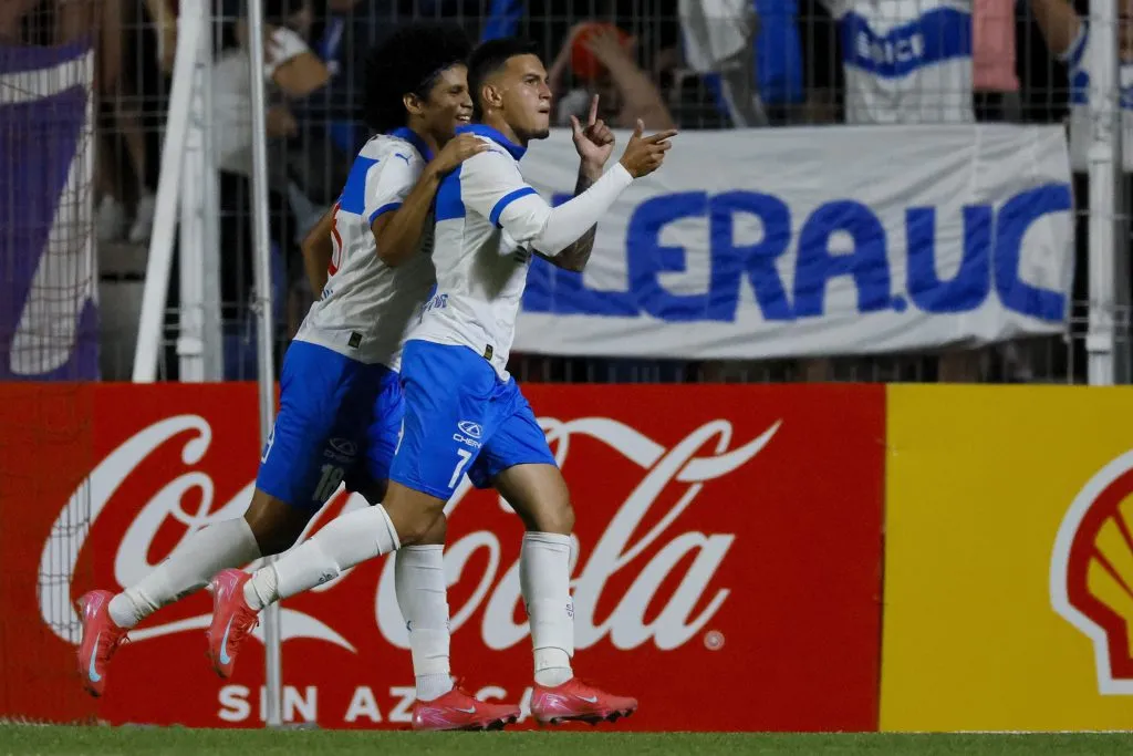 El brasileño Jader Gentil corre con ventaja para ser el 9 de la UC | FOTO: Andres Pina/Photosport