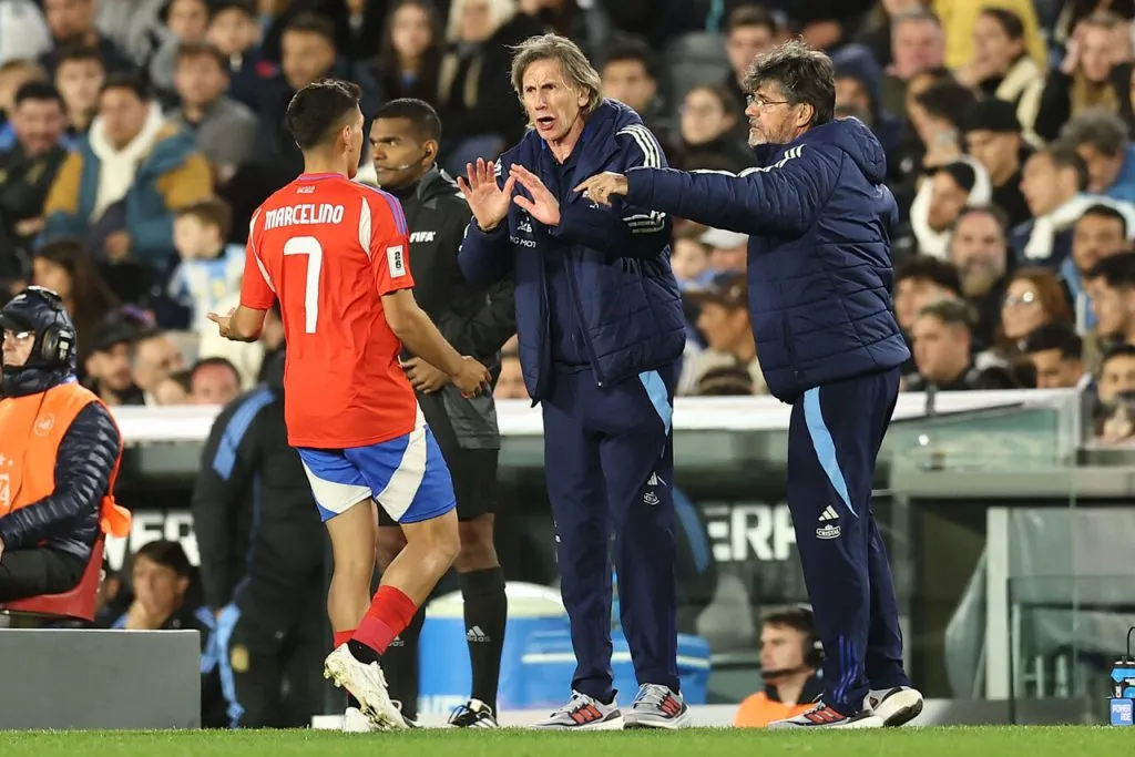Núñez enciende las alarmas en ‘La Roja’ | Foto: Photosport