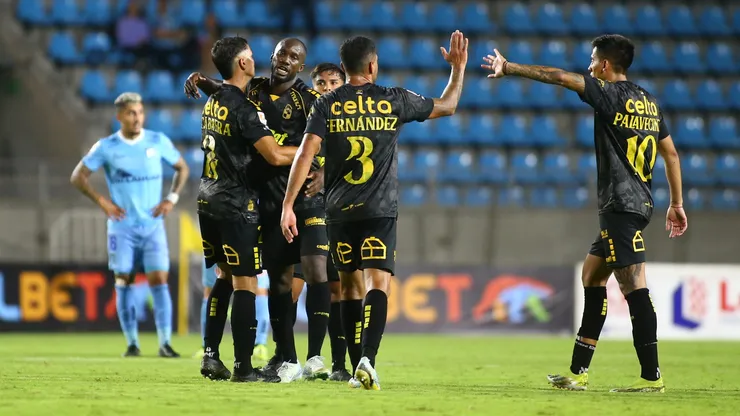 Coquimbo Unido se queda con el primer triunfo de la Liga de Primera 2025. (Foto: Photosport)