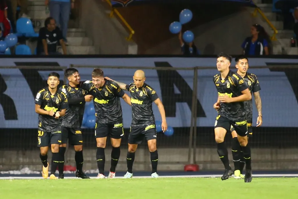 Coquimbo Unido consiguió un triunfazo ante Deportes Iquique. (Foto: Photosport)