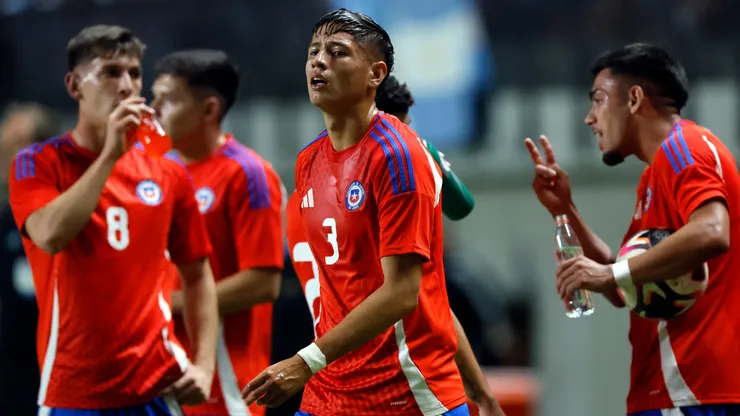 Iván Román fue expulsado en el encuentro entre Chile y Brasil por el Sudamericano Sub-20. (Foto: Photosport)
