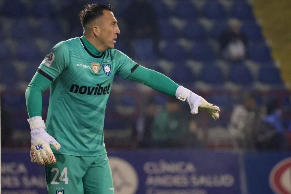 Coke Hevia postuló a Fabián Cerda para el arco de Universidad Católica.