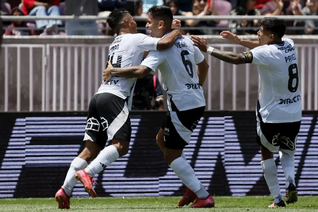 Colo Colo sigue estirando su invicto en Primera División. (Foto: Andrés Pina/Photosport)